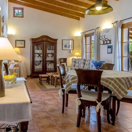 Casa Alzina, *