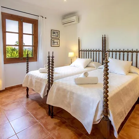 Casa Alzina, Ferienhaus